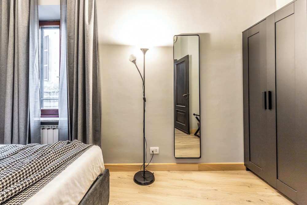 Flatinrome Deluxe Rooms 41/50