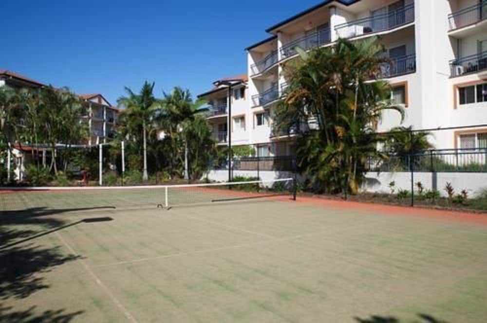BLUE WATER BAY VILLAS 8/58