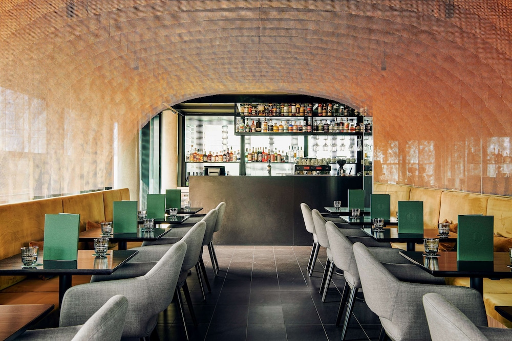 Quincy Hotel Melbourne 62/70