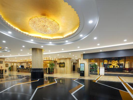 Royal International Hotel 9/30