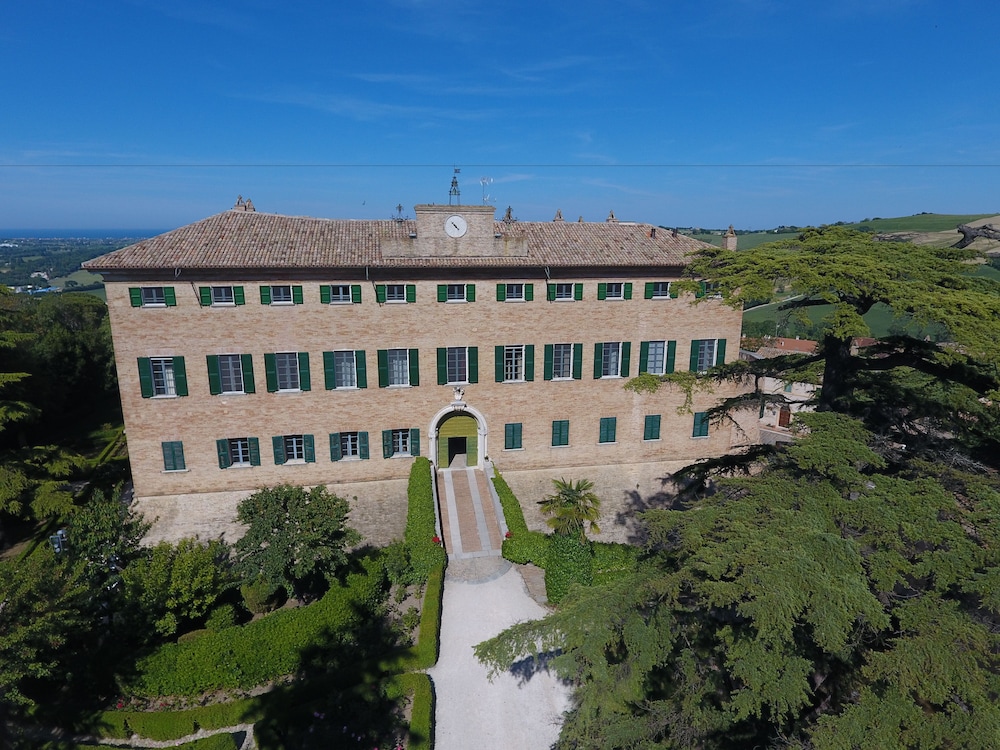 CASTELLO DI MONTERADO 1/50