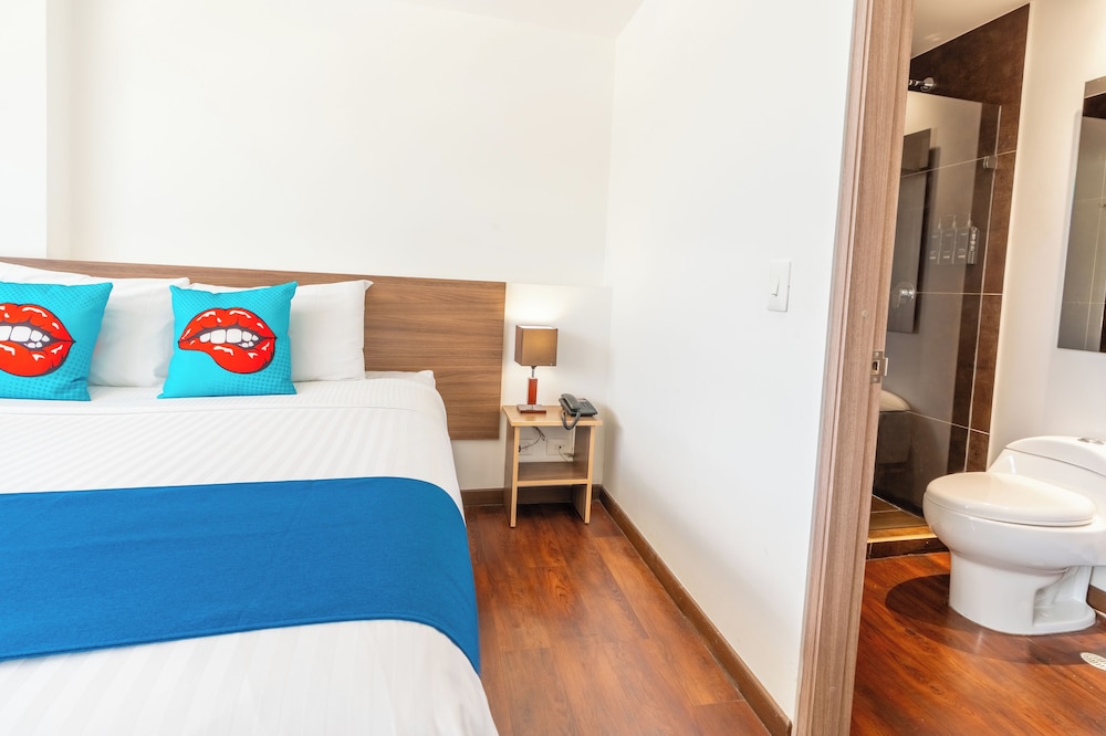 Pop Art Hotel Y Centro De Convenciones 25/70