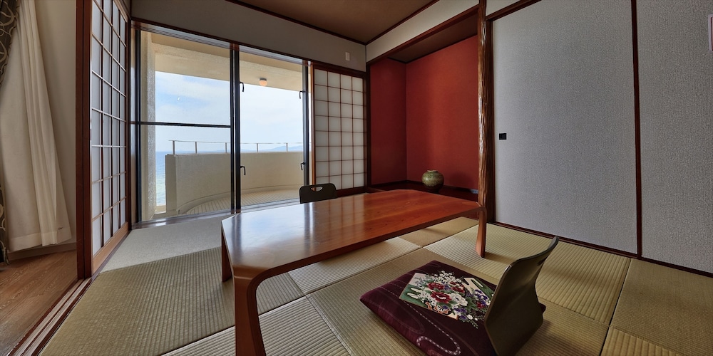 Hotel Miyuki Beach 25/50