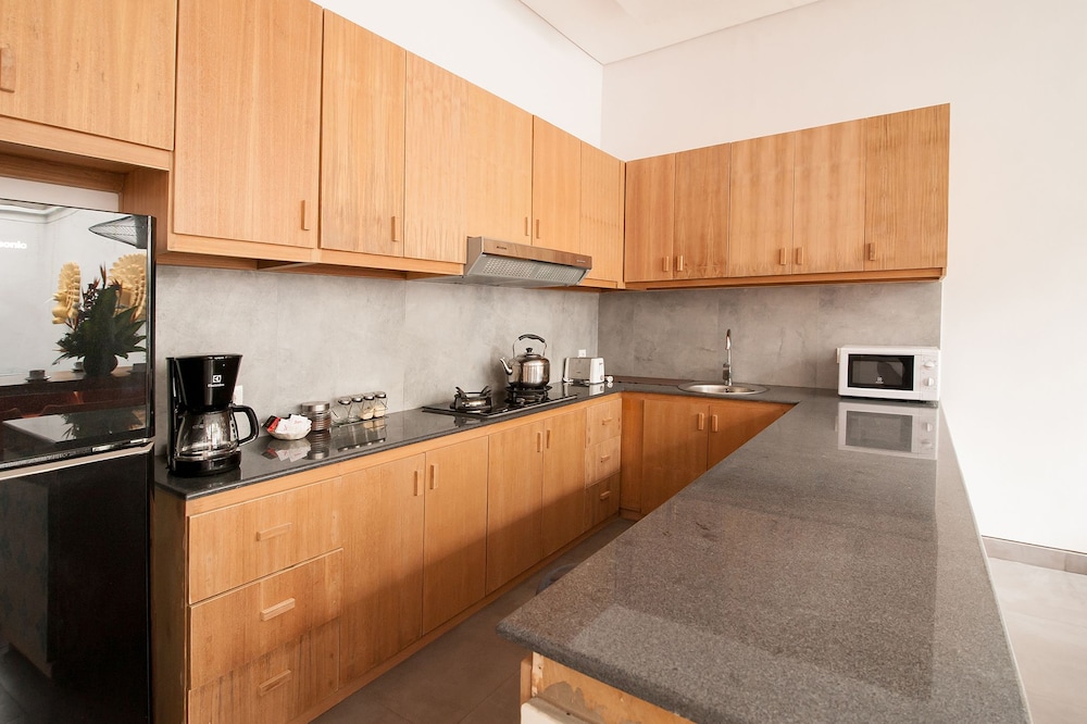 Apple Villa & Suite Seminyak 19/73