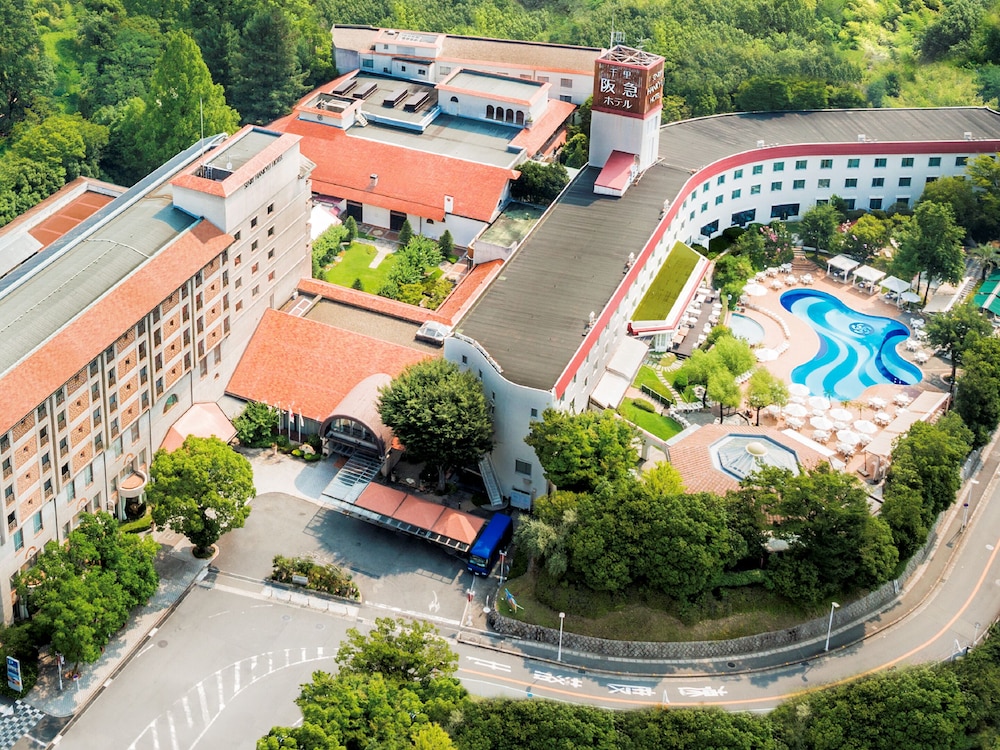 Senri Hankyu Hotel 6/64