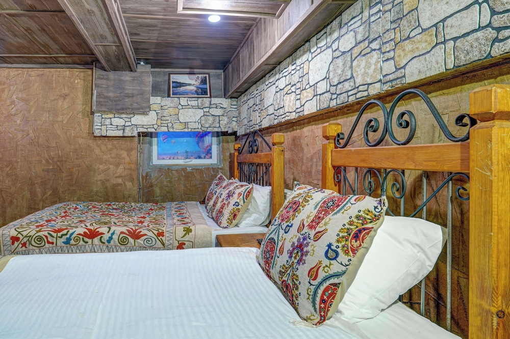 Atax Cave Hotel 22/50