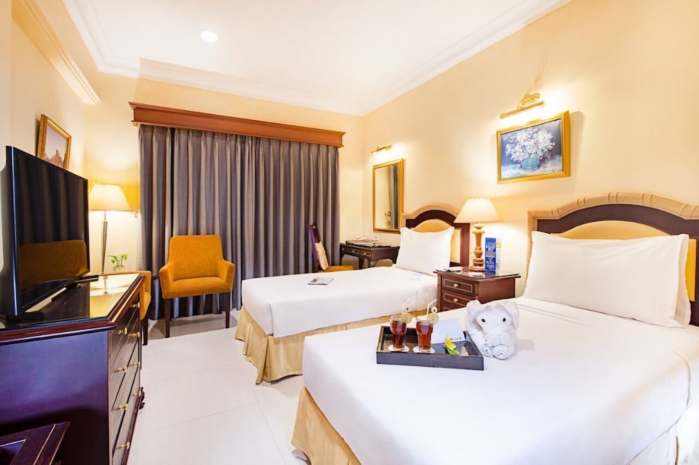 SUPERIOR, TWIN BEDS