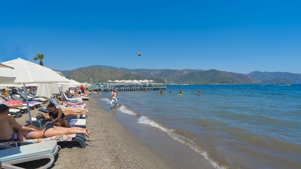 Marmaris Natalie S Beach Hotel 54/60