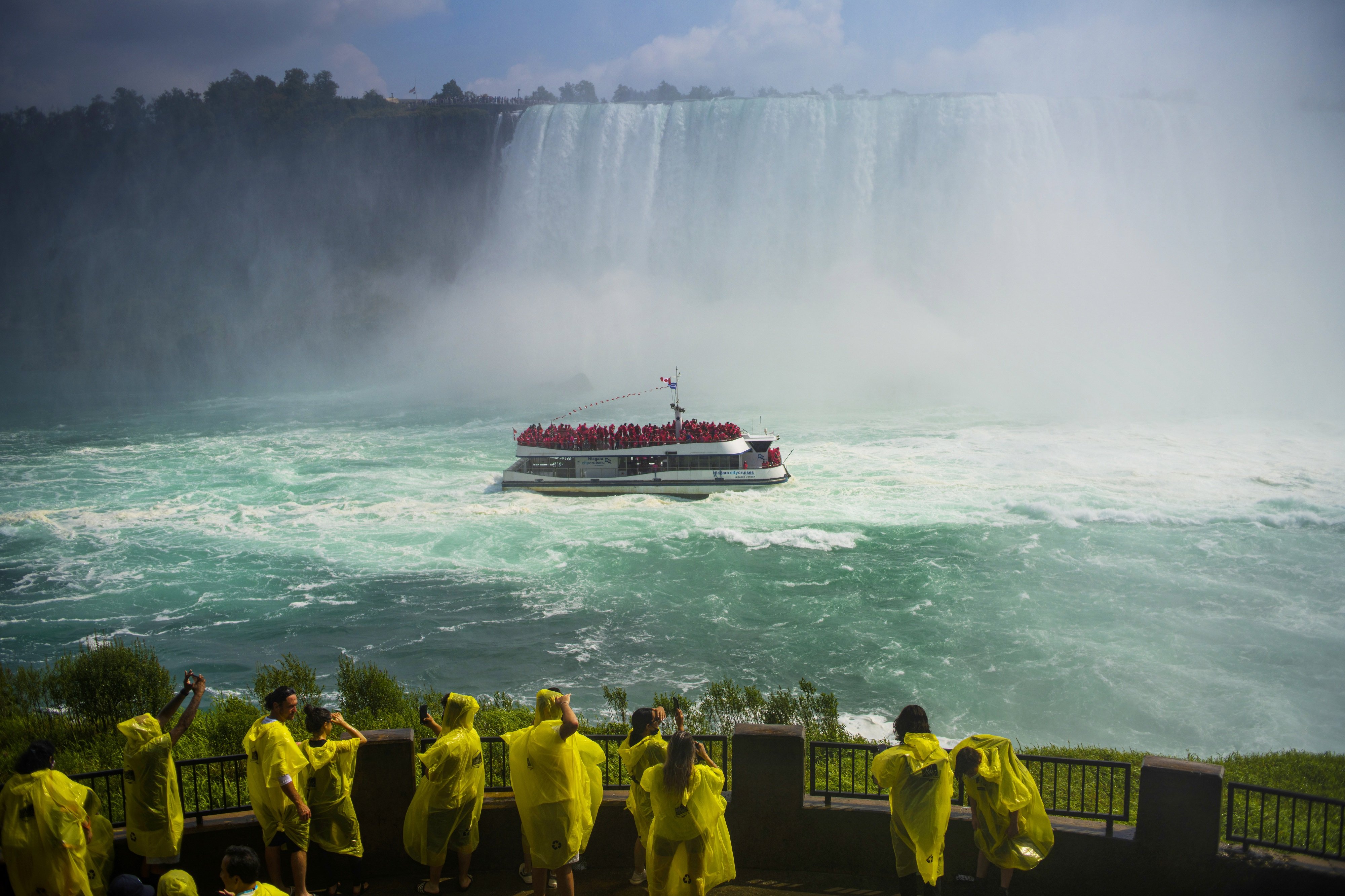 Niagara Fallsview Hotel & Suites 50/58