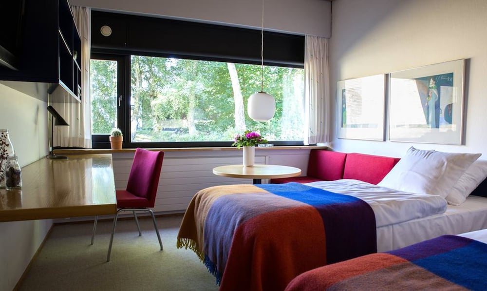 Standard, Twin Beds, Garden Area