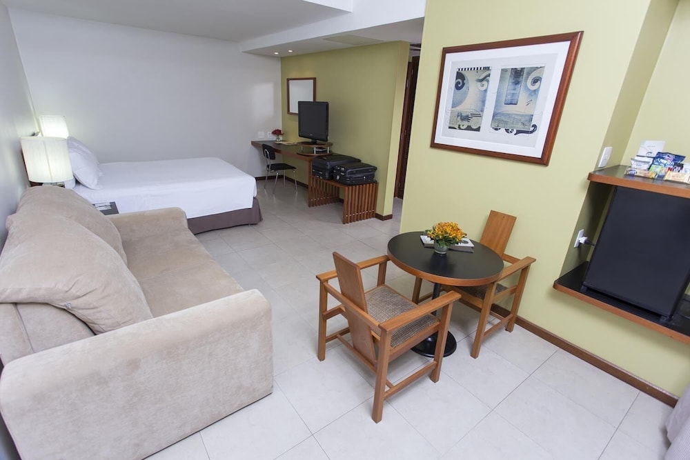 Black Stream Hotel 33/50