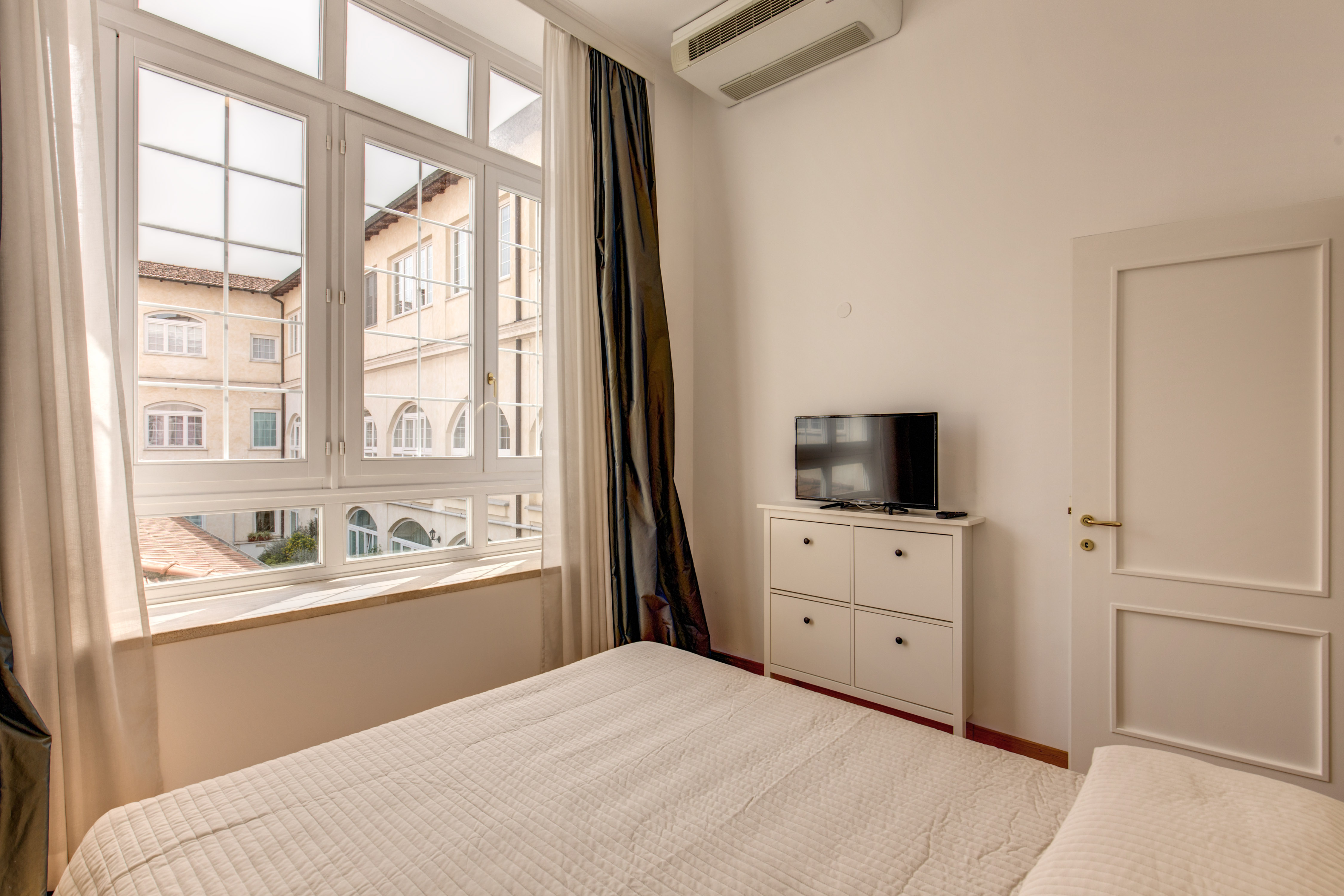 APOLLO APARTMENTS COLOSSEO 11/39