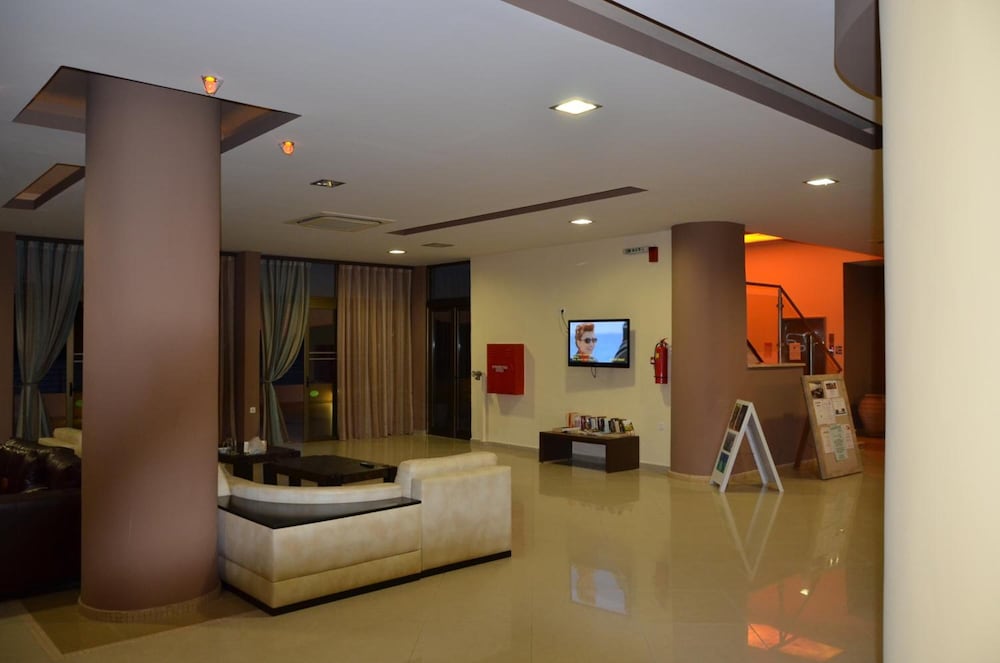 Hotel Plaza 32/58