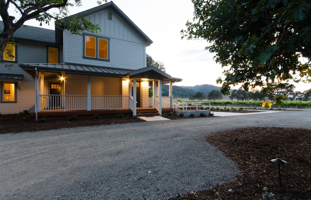 The Setting Inn Napa Valley 37/50