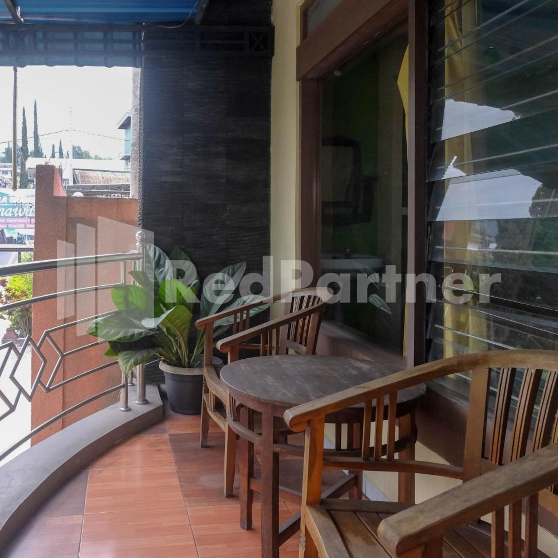 OYO 3206 Hotel Sido Langgeng 40/50