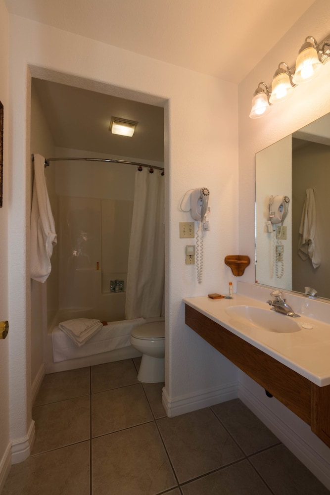 Bryce Trails Bed and Breakfast، سيدار سيتي 46/50