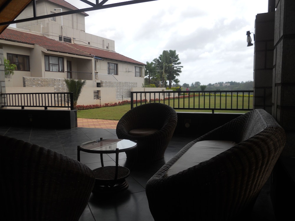 Cotton County Club And Resort 8/46