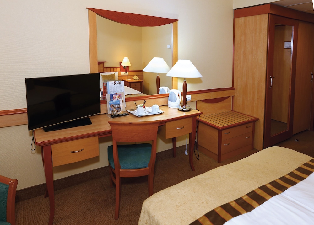Danubius Hotel Helia 44/54