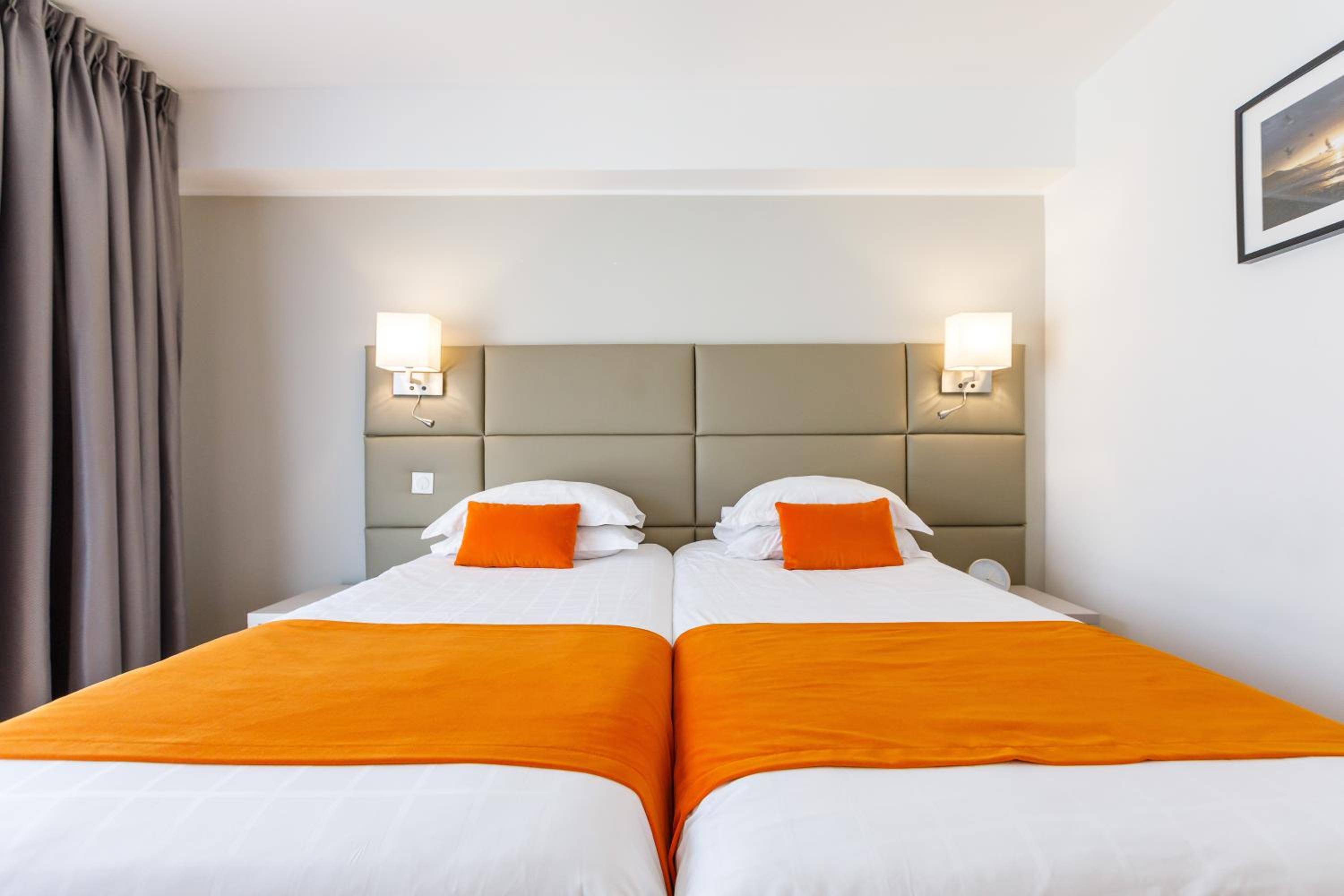 Classic, Double Bed, with Pool