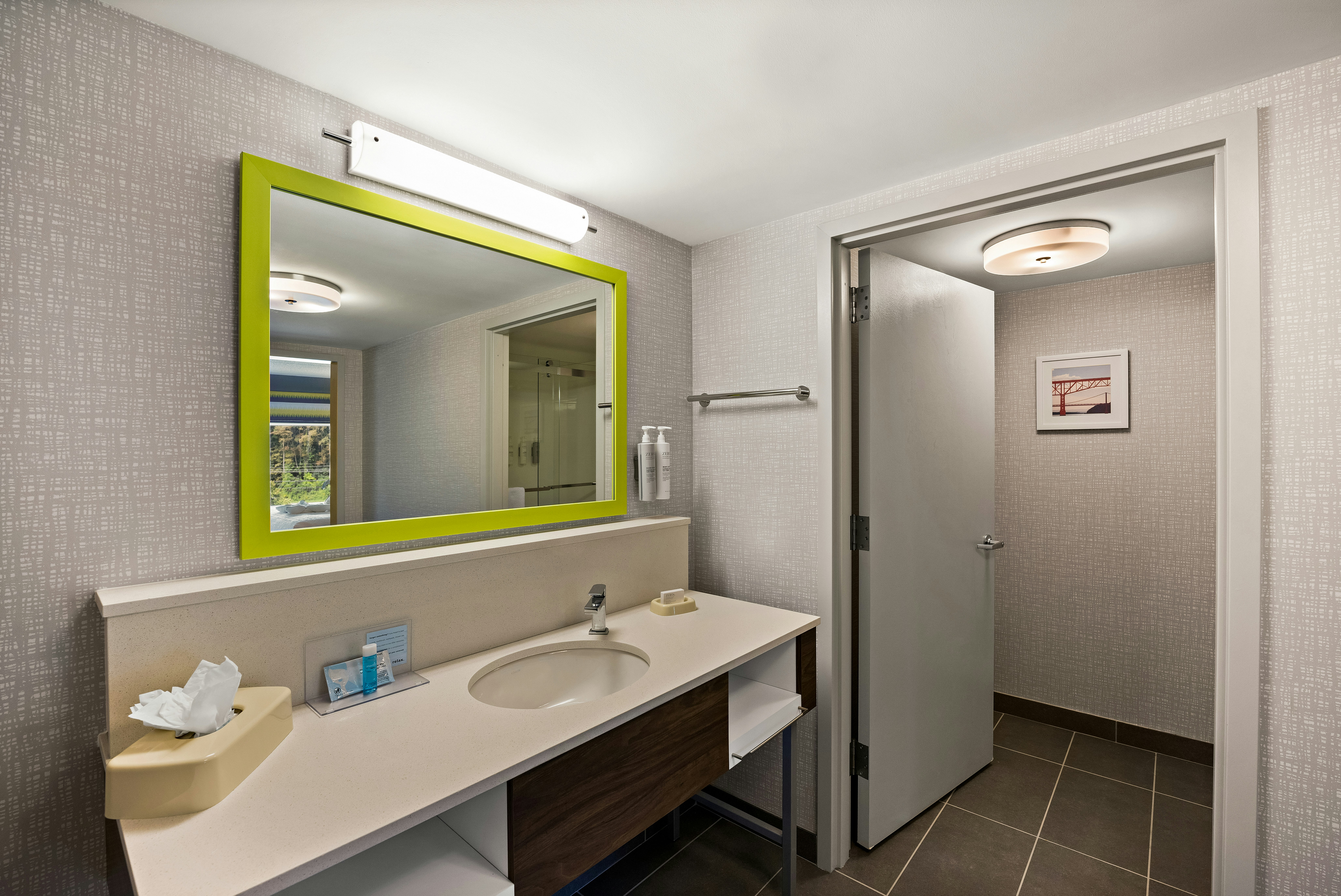 استوديو بسرير كينج مع أريكة، Hampton Inn & Suites Poughkeepsie 3/3