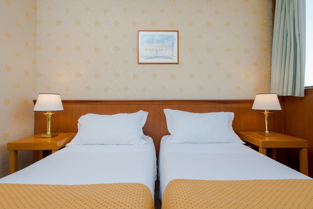 Hotel The Brand 14/64