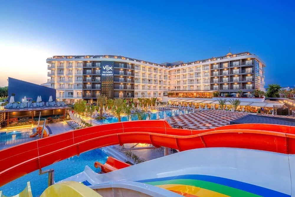 Vox Maris Resort 95/104