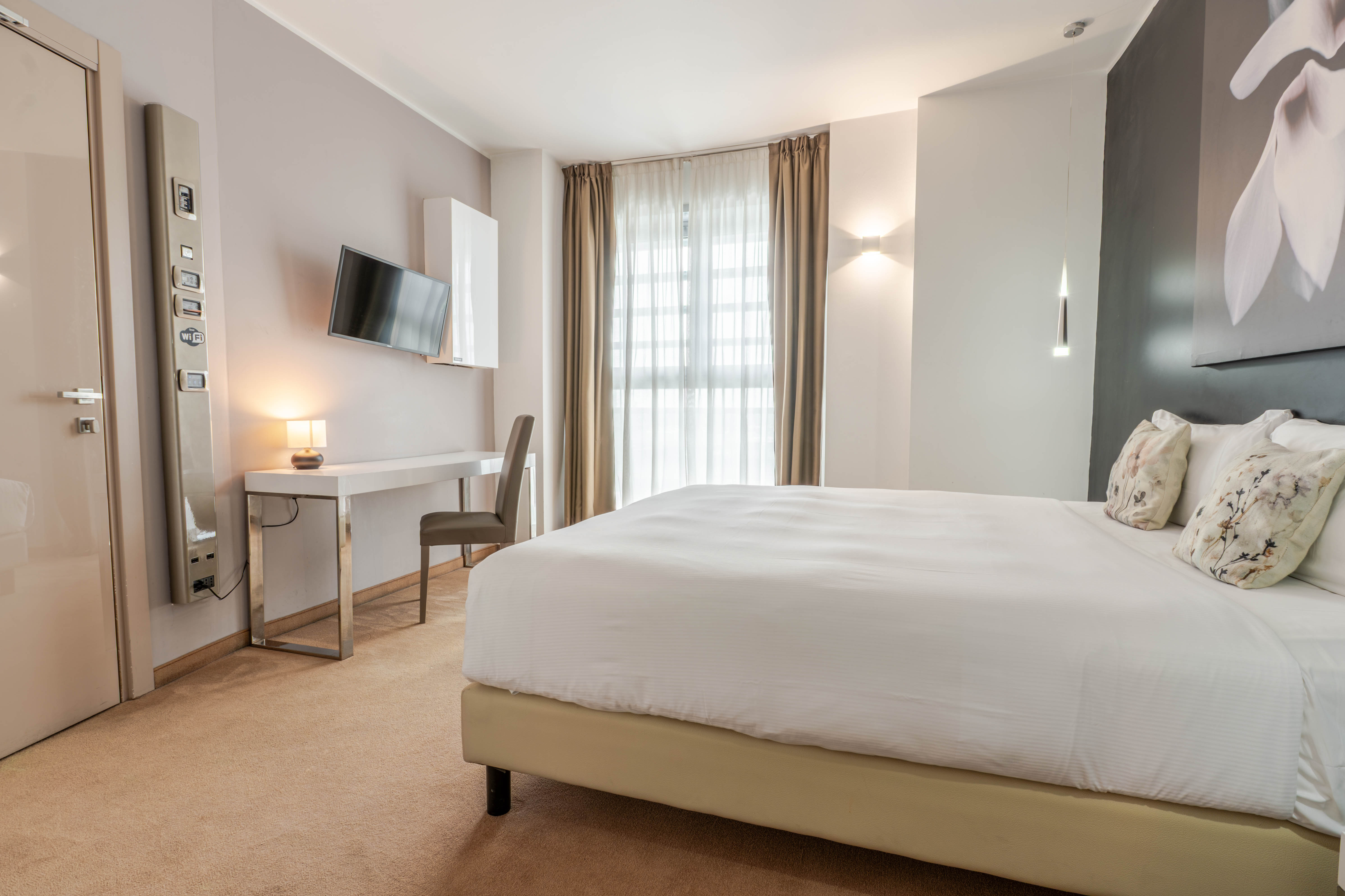 Charme, Single, Double Bed