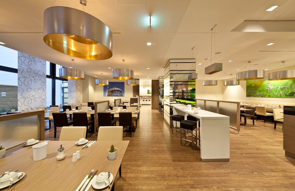 Garner Hotel Berlin - Charlottenburgm, an IHG Hotel 74/82