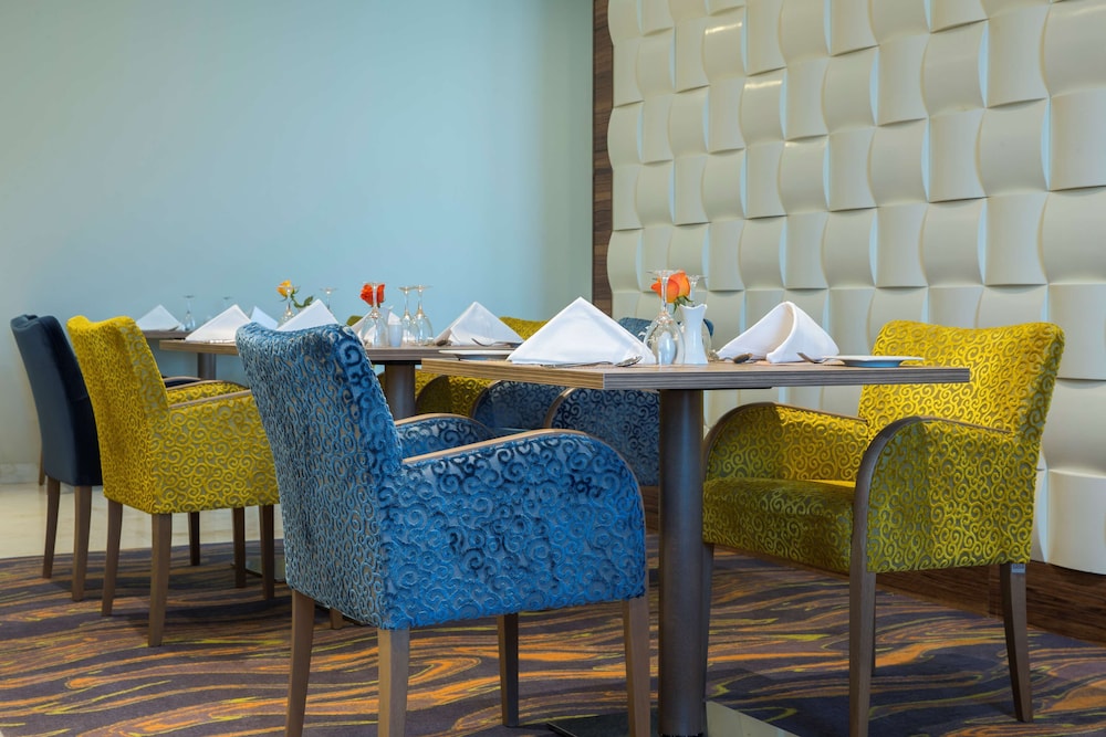 Radisson Blu Plaza Jeddah 54/71