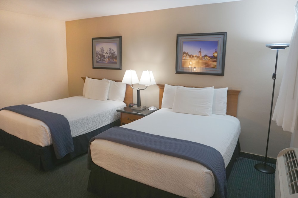 Upstairs, Standard, 2 Double Beds