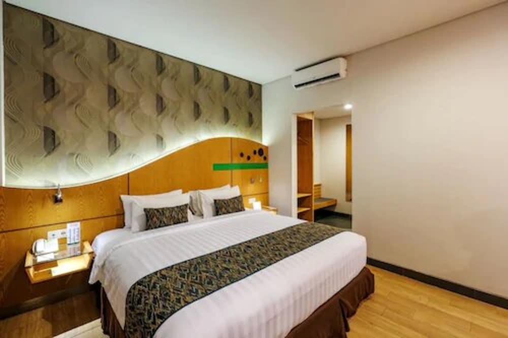 ILLIRA Lite Hotel Praya 18/59