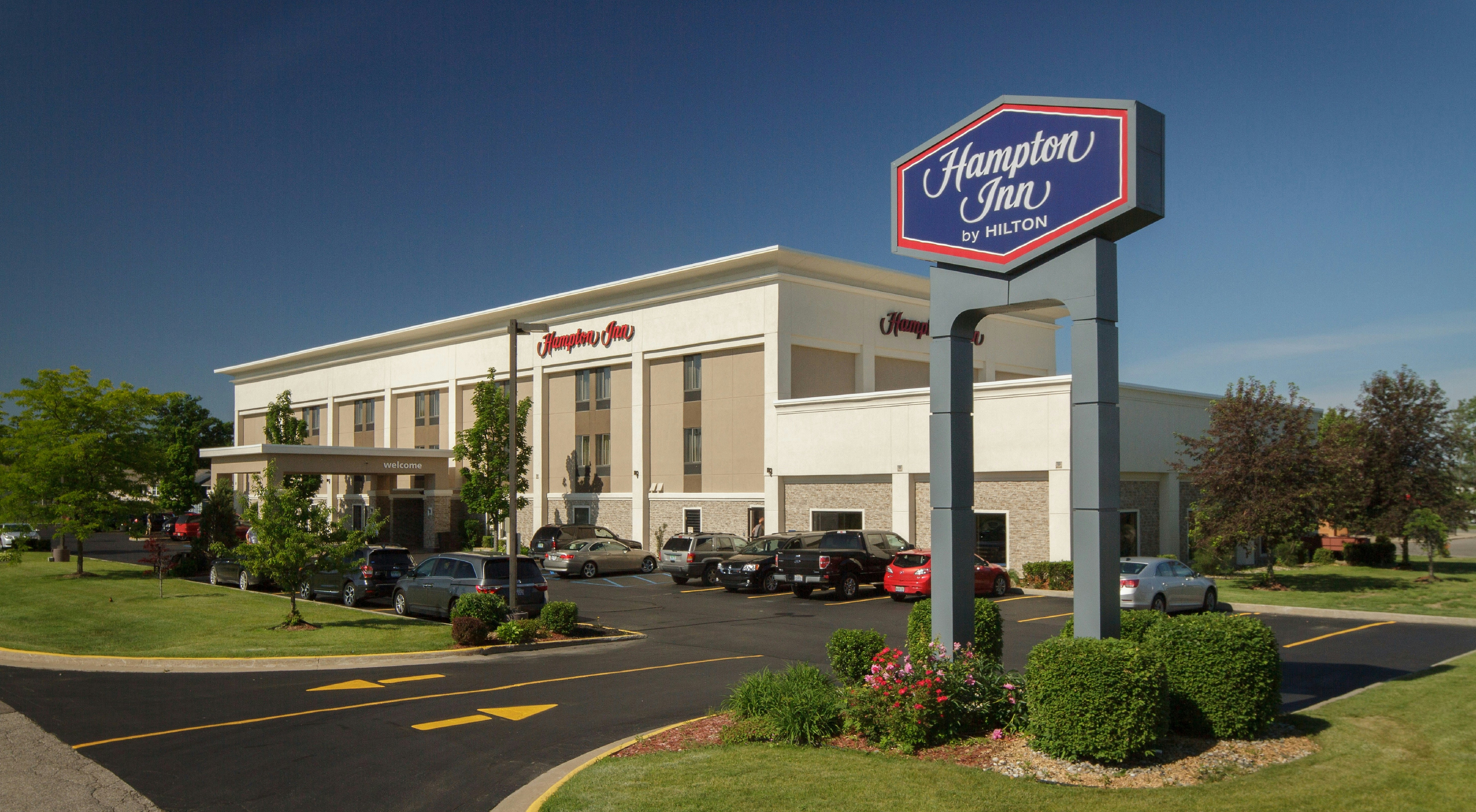 Hampton Inn South Haven 39/44