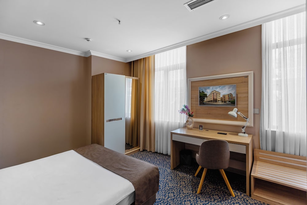Metro City Hotel 19/44