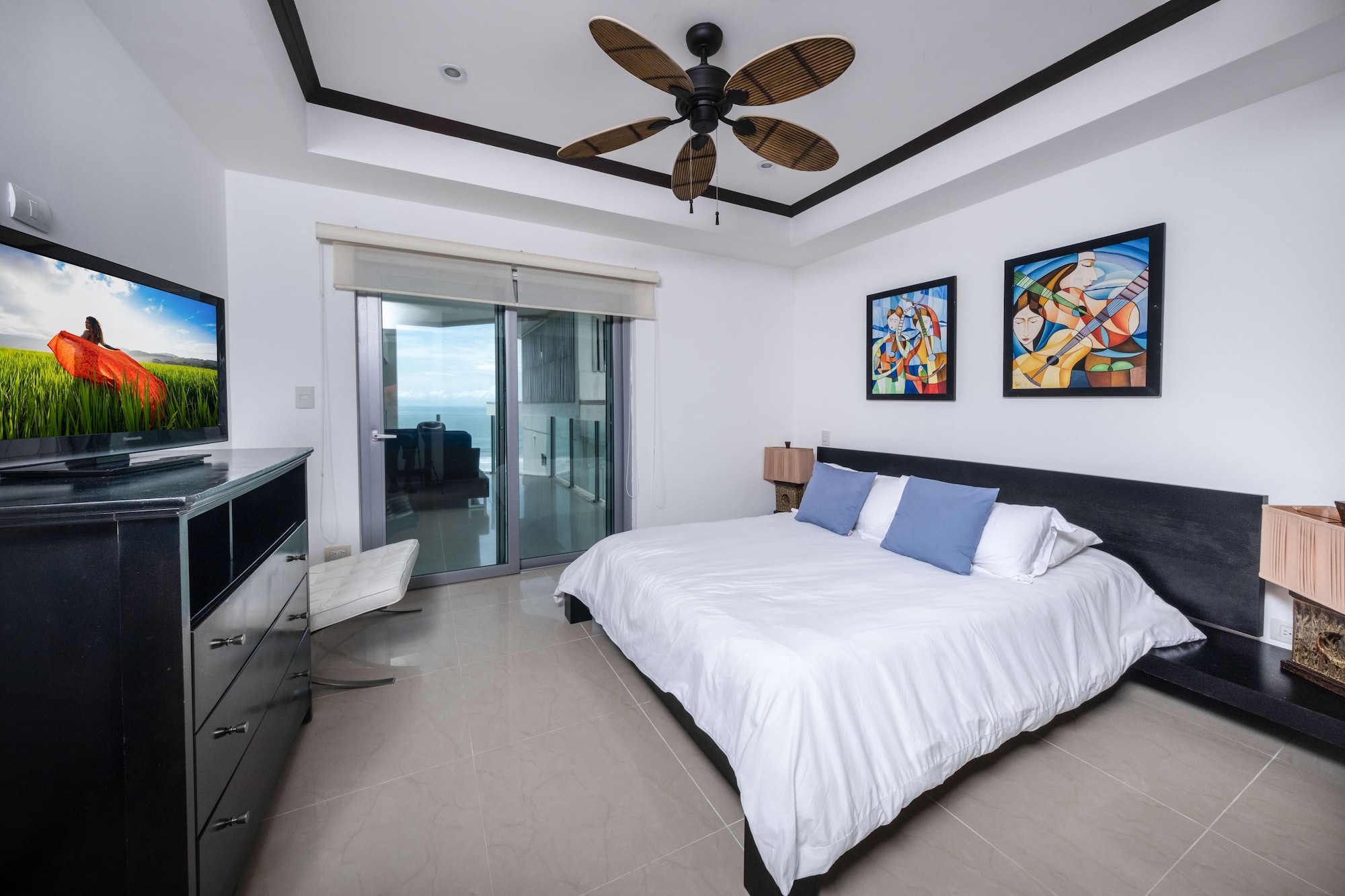 3 ROOMS, APARTMENT