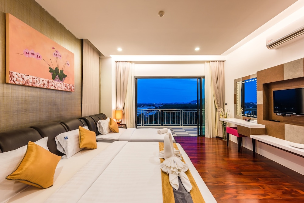 Chalong Miracle Lakeview Resort & Spa 16/100