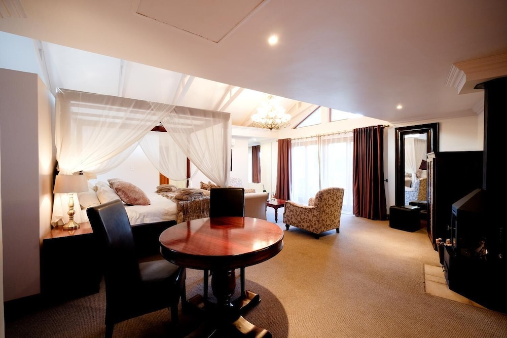 Oxbow Country Estate 22/43