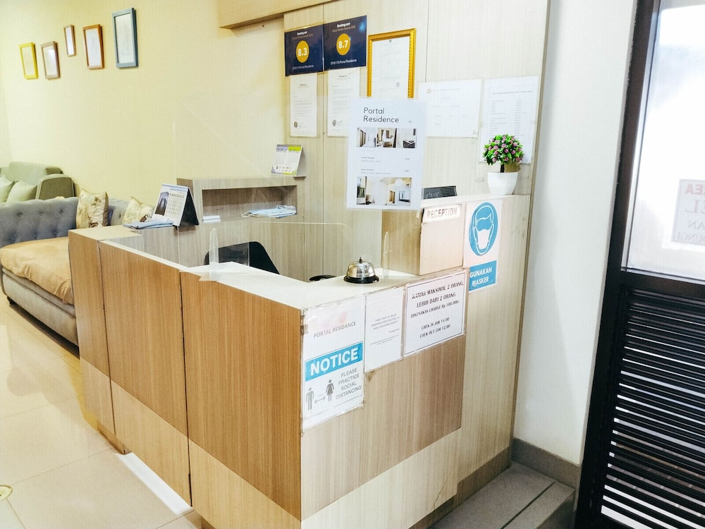 Oyo 115 Portal Residence 10/54