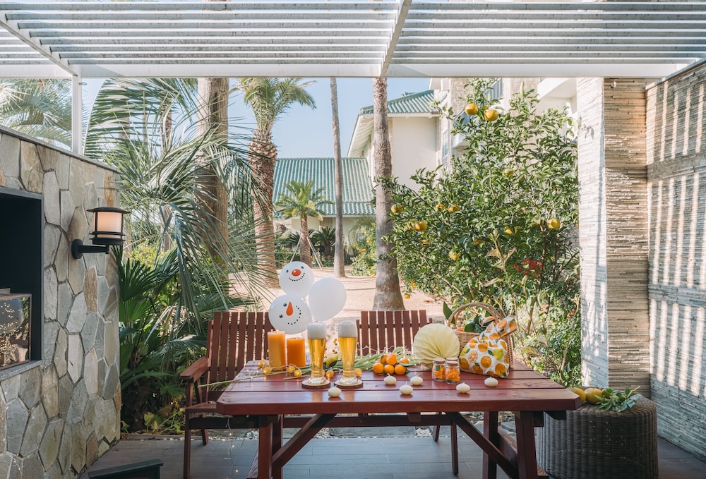 The Suites Hotel Jeju 65/73