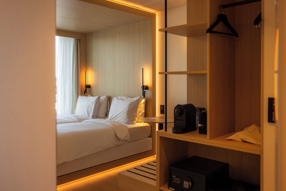 NOTO Hotel 31/69