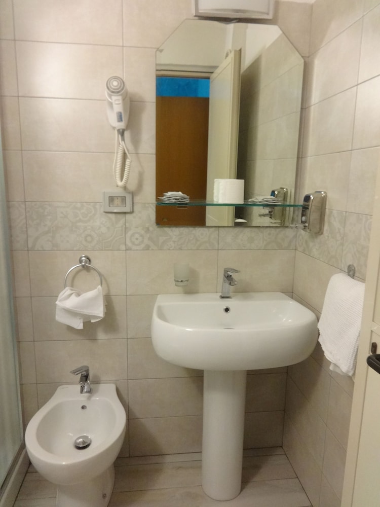 Hotel Centrale Europa 56/60