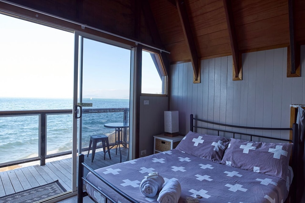 Nomads Magnetic Island - Adults only 24/50