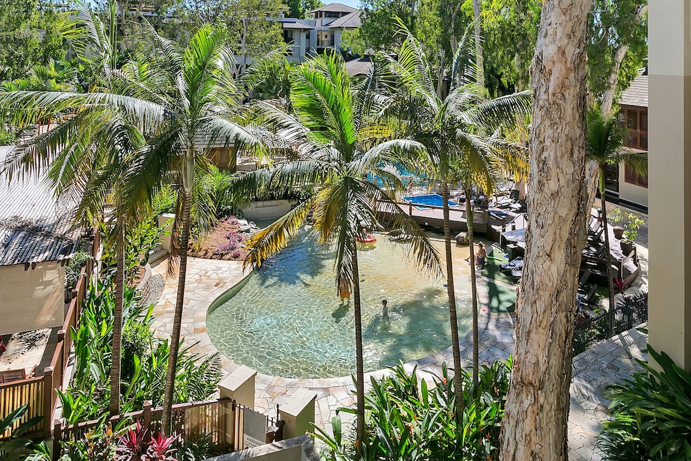 Apartment 316 at Sea Temple Palm Cove 36/50