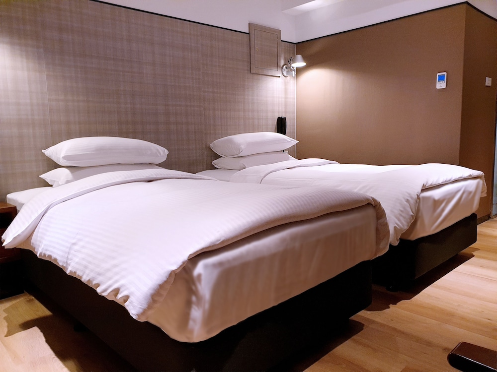 River Inn Kenting 40/48