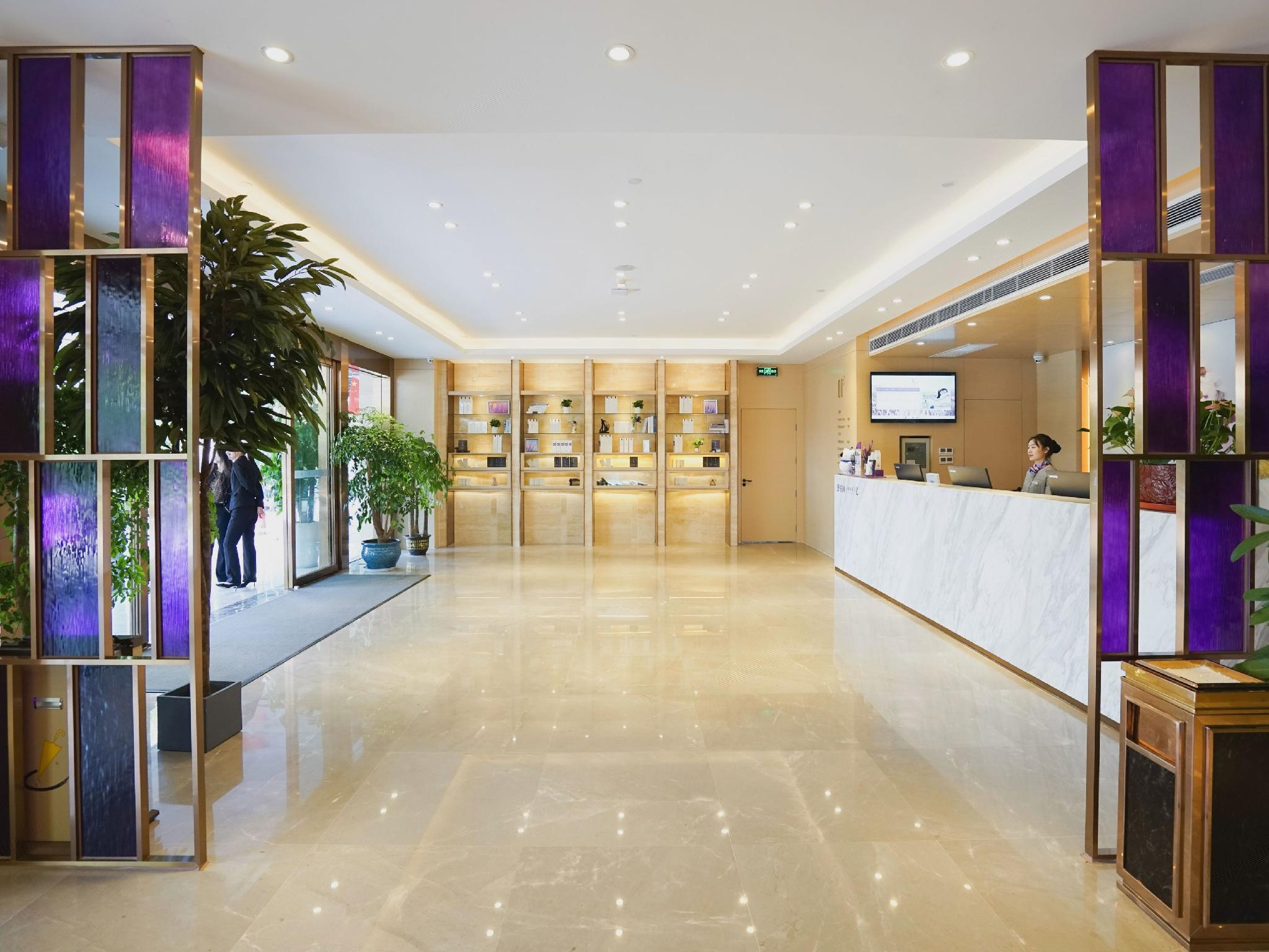 Lavande Hotel (Wuhan Jiqing Street) 16/53