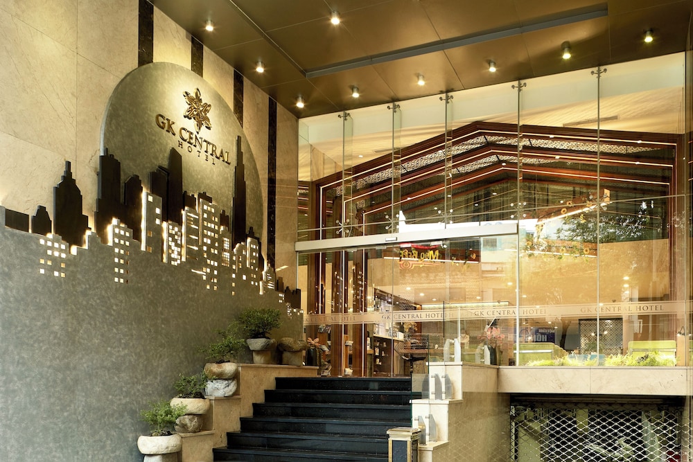 GK Central Hotel 46/80