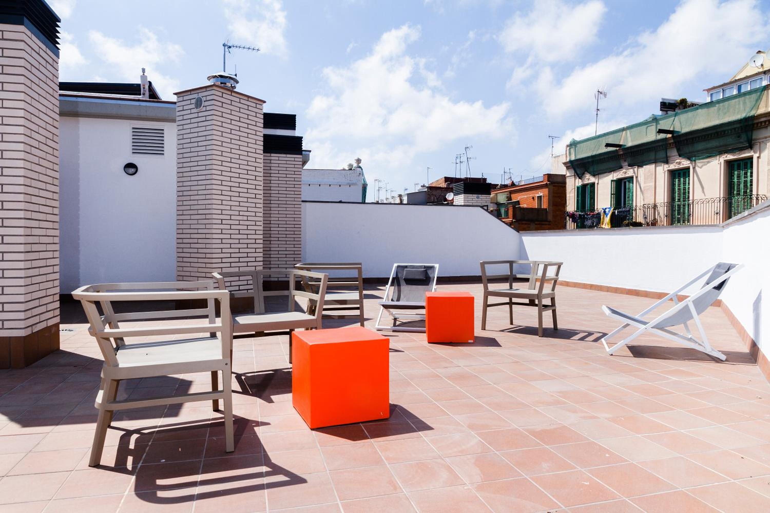 Feelathome Plaza Apartments 46/51