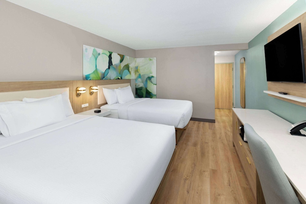 ROOM, 2 QUEEN BEDS