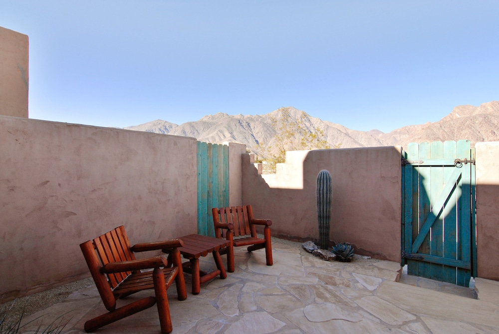 Borrego Valley Inn 37/45