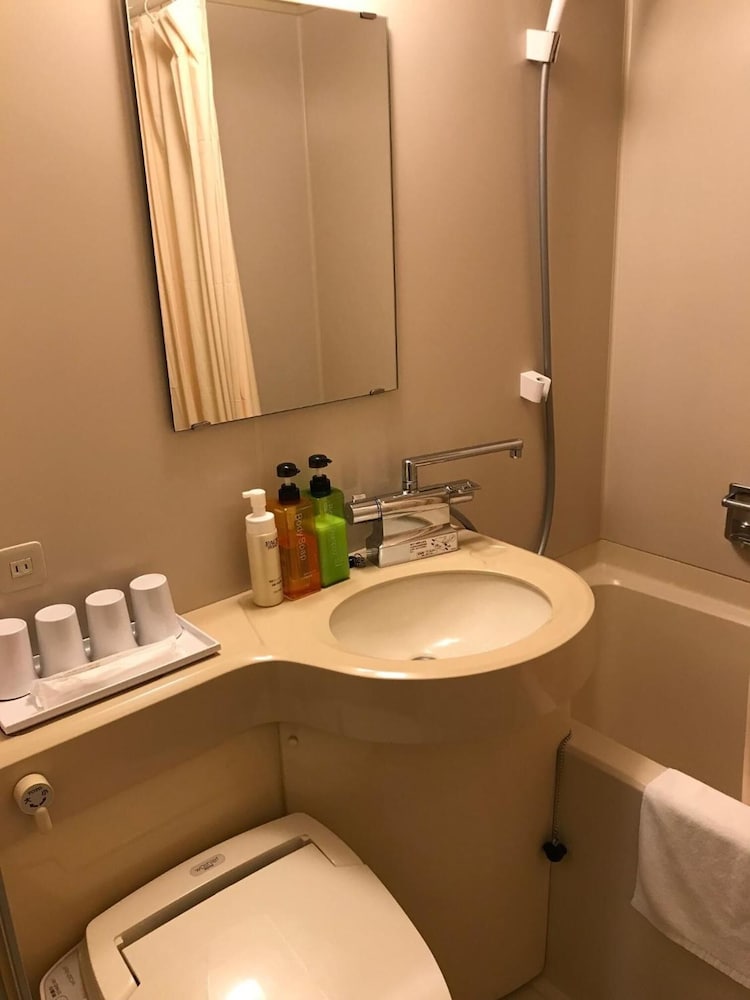 Hotel Crown Hills Nakamura 26/68