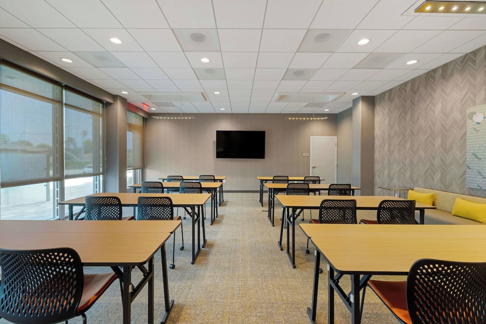 SpringHill Suites by Marriott Anaheim Placentia/Fullerton 20/24